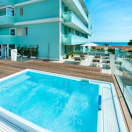 Hotel Montecarlo ビビオーネ エクステリア 写真
