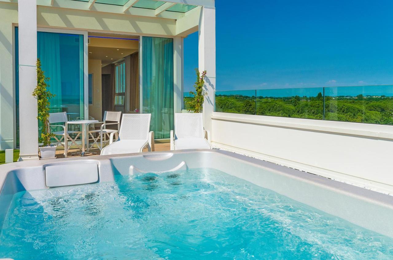 Hotel Montecarlo ビビオーネ エクステリア 写真