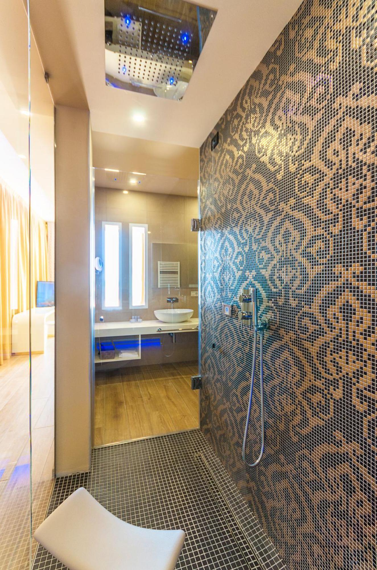 Hotel Montecarlo ビビオーネ 部屋 写真