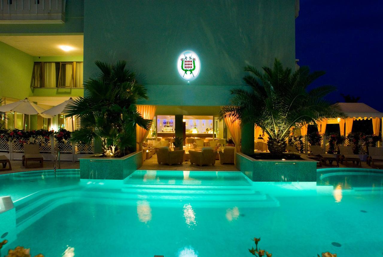 Hotel Montecarlo ビビオーネ エクステリア 写真